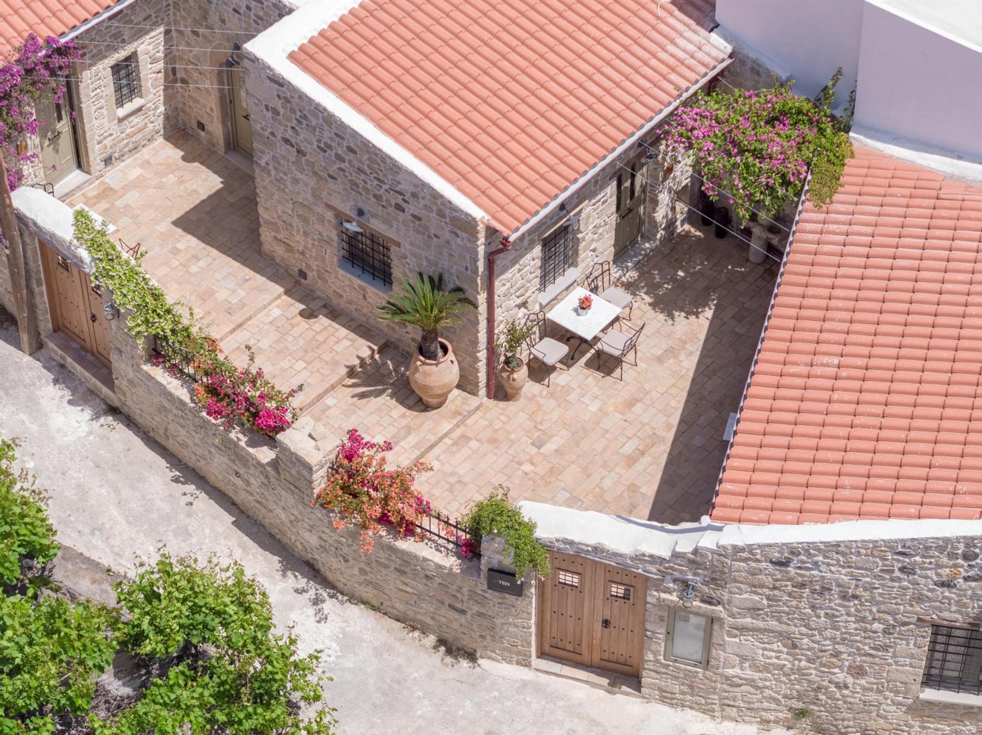 St.Ten Stone Built Village Agioi Deka  외부 사진